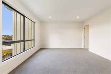 12A Bluefin Way, West Harbour