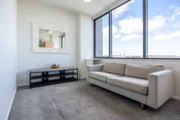 613/17 Putney Way, Manukau