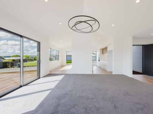 7 Apatu Place, Waipukurau