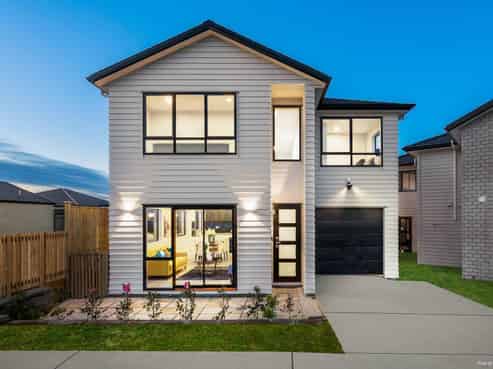 4 Cloonlyon Drive, Flat Bush