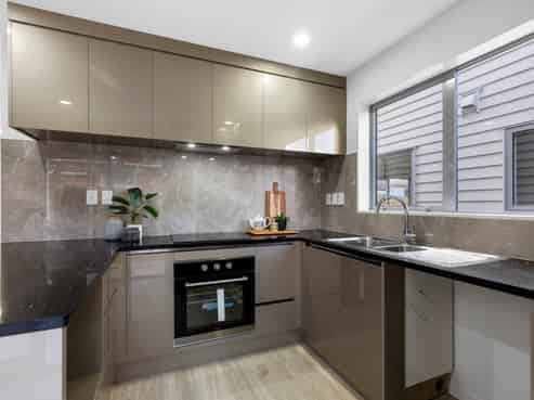 127D Buckland Road, Mangere East