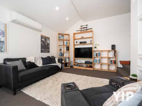 19B Pelorous Street, Paparangi