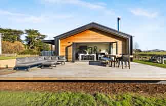 2480 Kahuranaki Road, Elsthorpe