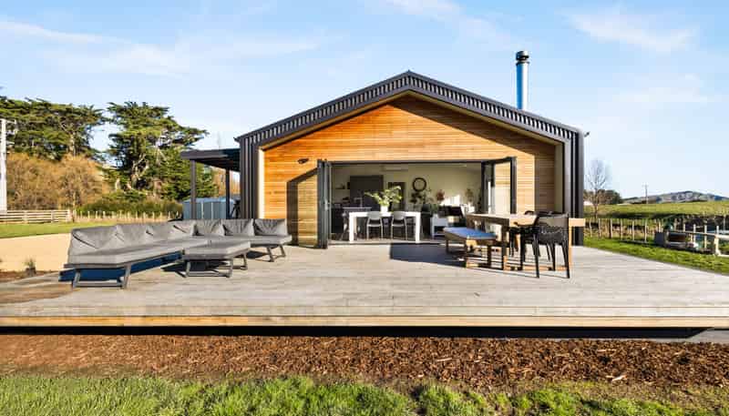 2480 Kahuranaki Road, Elsthorpe
