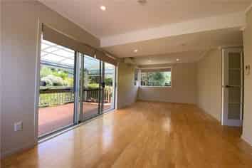 36 Sequoia Place, Sunnynook