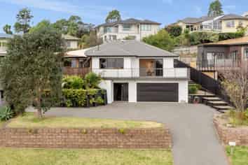 69 Oteki Park Drive, Welcome Bay
