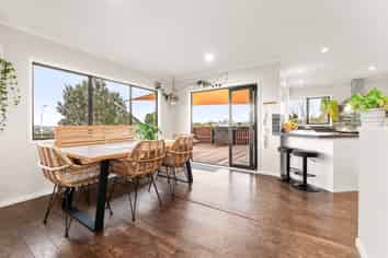 69 Oteki Park Drive, Welcome Bay