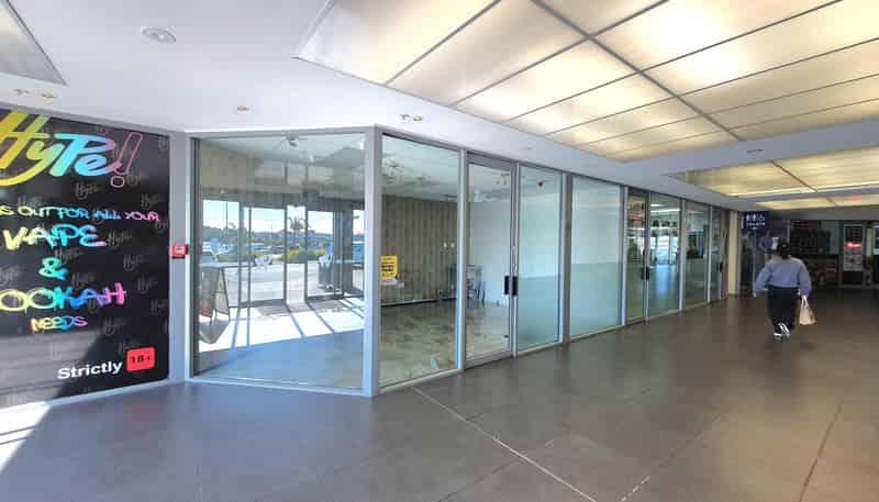 Shop 1/9/160 Wairau Road, Wairau Valley