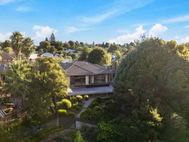 15 Elliot Street, Riverhead