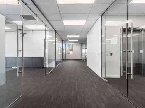 Office with river views + parking