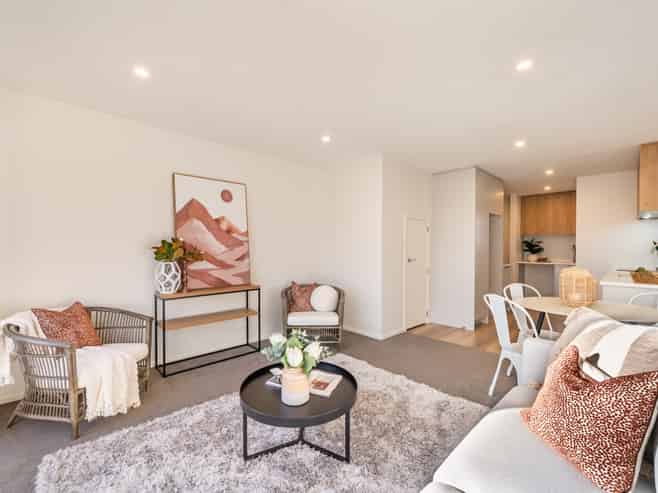 7/240 Stokes Valley Road, Stokes Valley