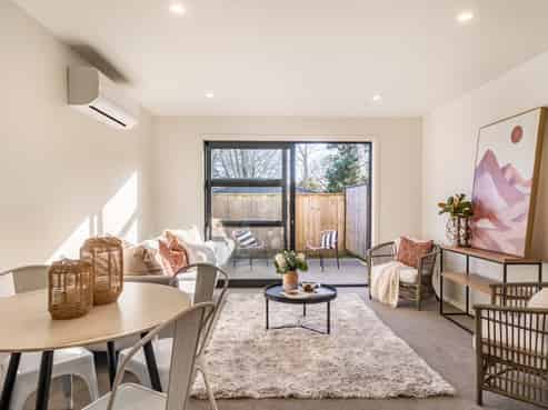 7/240 Stokes Valley Road, Stokes Valley