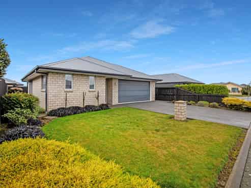 6 Sandstone Crescent, Rolleston