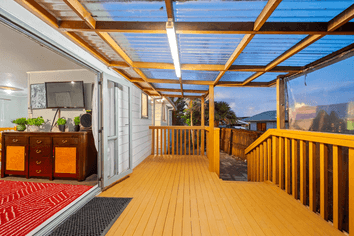 2/8 Martha Lane, Weymouth