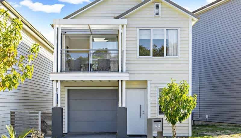 58 Arrowsmith Drive, Flat Bush