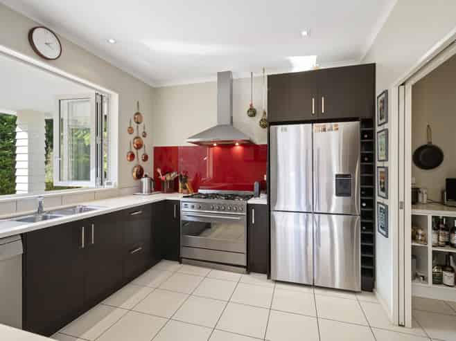 262E Pinnacle Hill Road, Bombay
