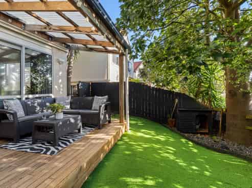4b Voyager Drive, Gulf Harbour