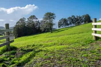  Lemonwood Rise, Maungakaramea