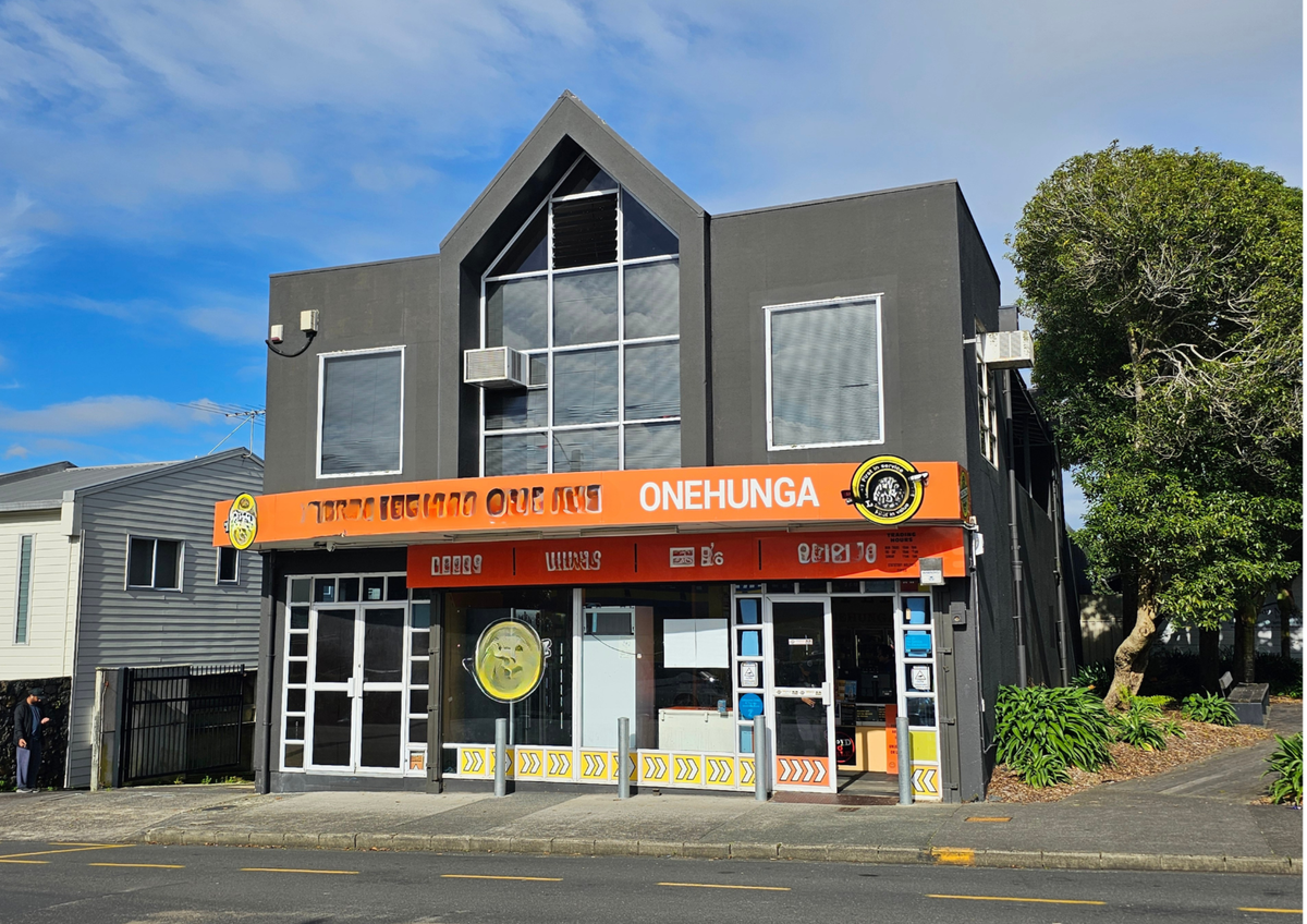 High-Turnover Liquor Store for Sale - Prime Location with Low Rent