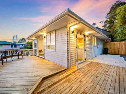 23 Peter Buck Road, New Windsor
