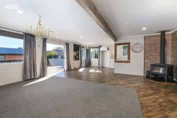 1/241 Gladstone Road North Road, Mosgiel