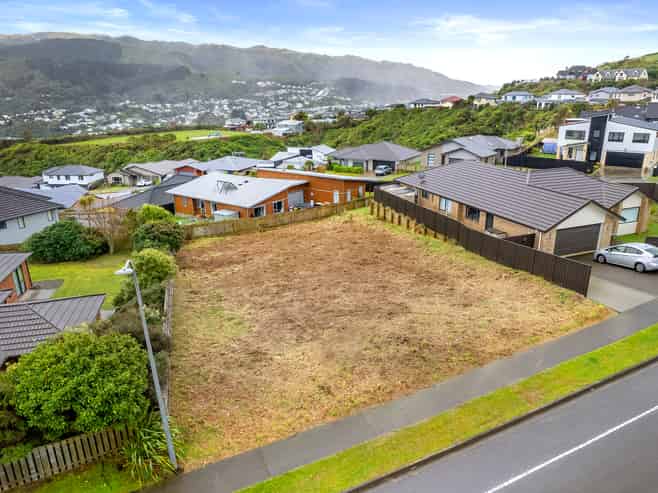 158 Woodman Drive, Tawa