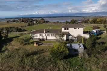 17 Bronte Road East, Upper Moutere