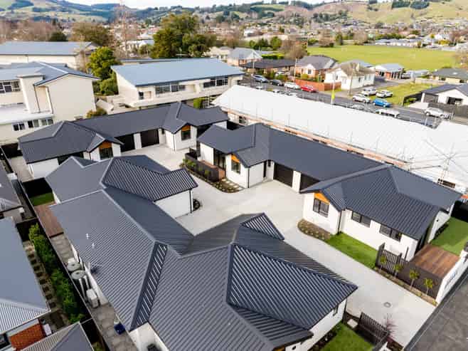 2-6 Armson Close, Mosgiel
