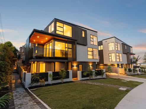 11/27 Hastings Road, Mairangi Bay