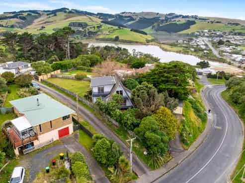 201 Tomahawk Road, Andersons Bay