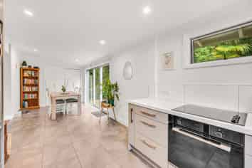 30 Coote Road, Napier Hill