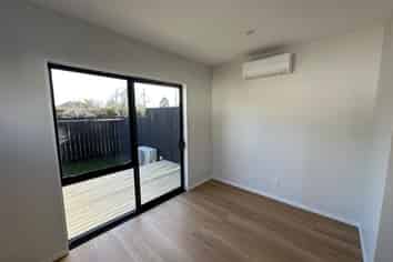 3/13 Thomas Road, Mangere