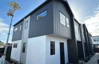 3/13 Thomas Road, Mangere