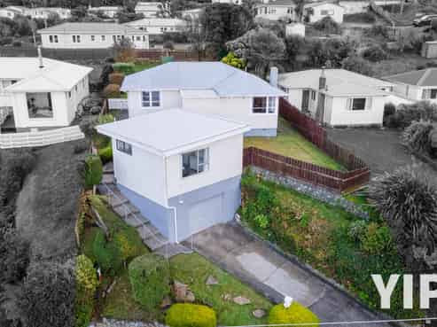 62 Ruskin Road, Newlands