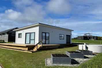 7 Manaaki Circle, Paparoa