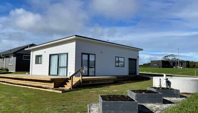 7 Manaaki Circle, Paparoa