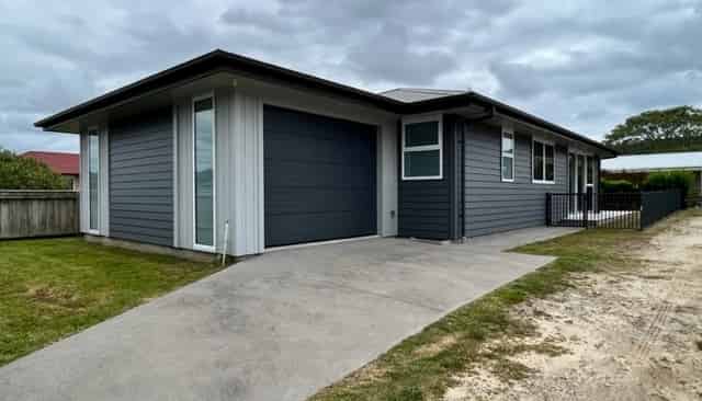 110A Hetherington Road, Whangamata