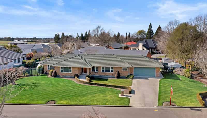 7 Tranquil Place, Allenton