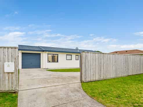 41 Doncaster Drive, Papamoa
