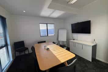 High Profile Office, Make It Yours!