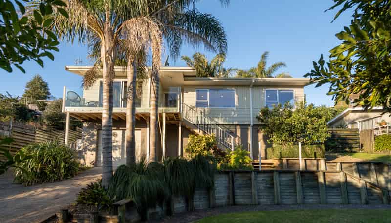 23 Carlton Street, Bellevue