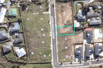 7 Monte Cristal Avenue, Swanson