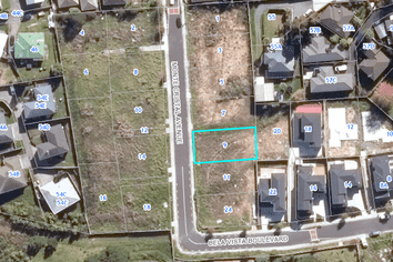 9 Monte Cristal Avenue, Swanson