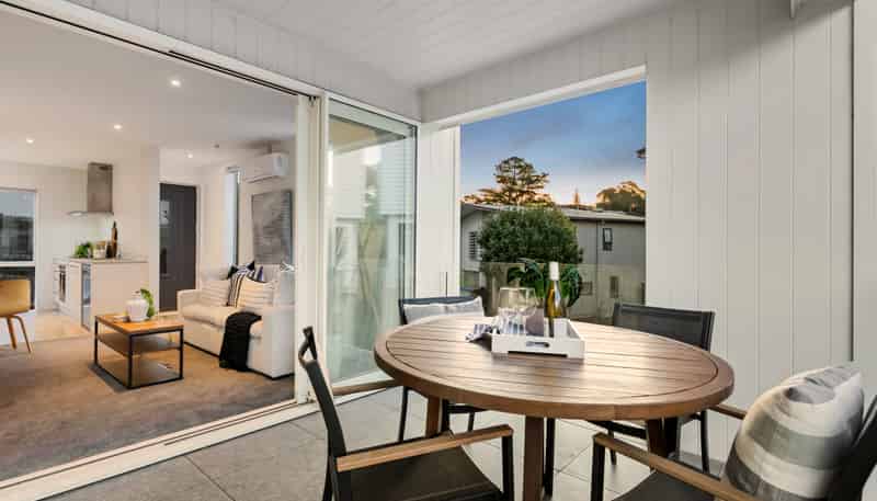 84 Makamaka Lane, Albany