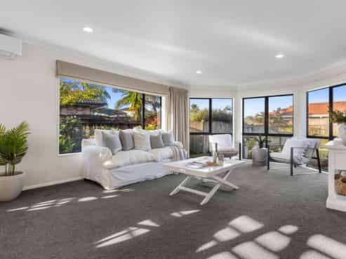 14 Lamia Grove, Papamoa