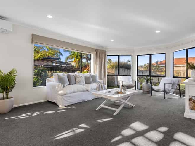 14 Lamia Grove, Papamoa