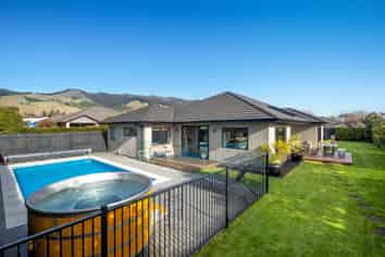 4 Childs Way, Richmond