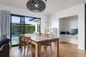 4 Childs Way, Richmond