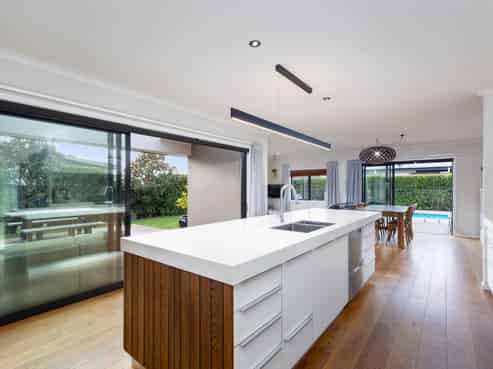 4 Childs Way, Richmond