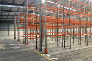 Prime Warehouse With Yard